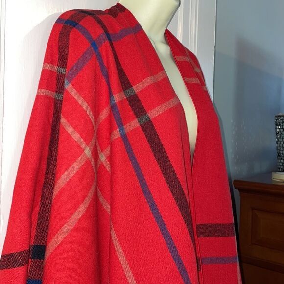 Vtg 80s Randi & Ginger for Two Blondes red plaid wool/polyester cape wrap - Picture 4 of 11